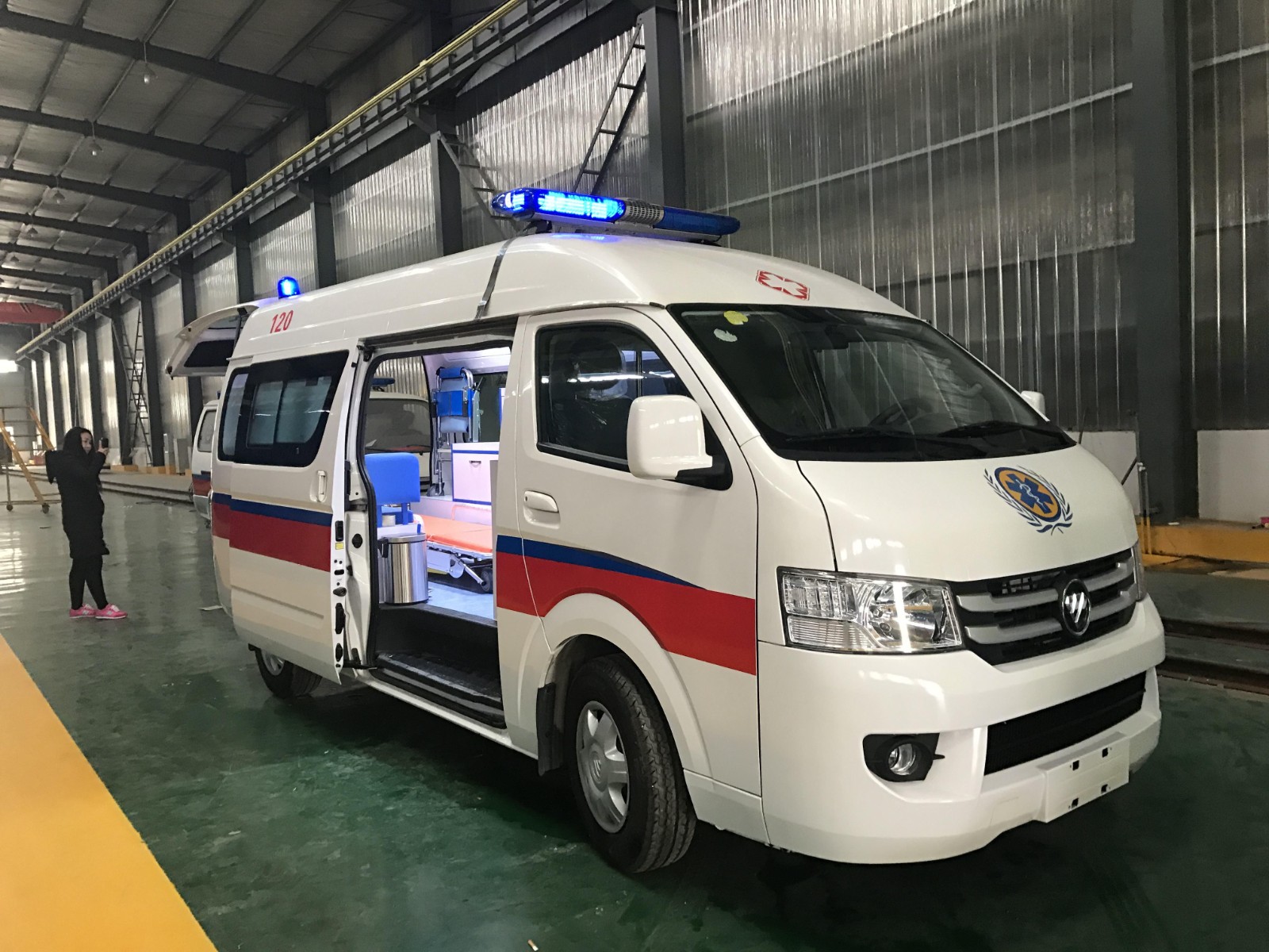 白水县救护车转院